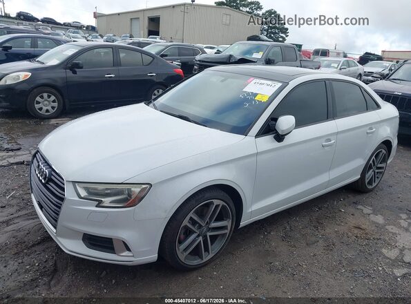 WAUAUGFF8H1033795 2017 AUDI A3 White Передня ліва чверть