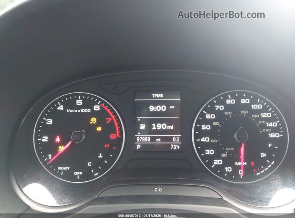 WAUAUGFF8H1033795 2017 AUDI A3 White 