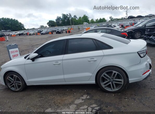WAUAUGFF8H1033795 2017 AUDI A3 White Панорамний вид салону 360°