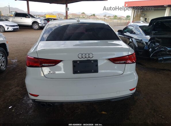 WAUAUGFF8H1046708 2017 AUDI A3 White 