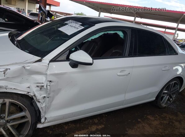 WAUAUGFF8H1046708 2017 AUDI A3 White Vista interior de 360 grados