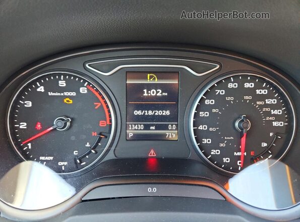 WAUAUGFF8LA102882 2020 AUDI A3 Gray Սարքավորումների վահանակի տեսք