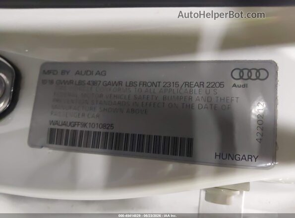 WAUAUGFF9K1010825 2019 AUDI A3 White Շարժիչի բաժամունքի տեսք