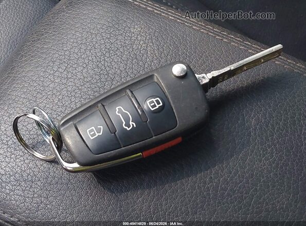 WAUAUGFF9K1010825 2019 AUDI A3 White Առջևի վահանակի տեսք