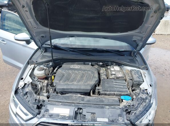 WAUAUGFF9K1011148 2019 AUDI A3 Silver Vista trasera