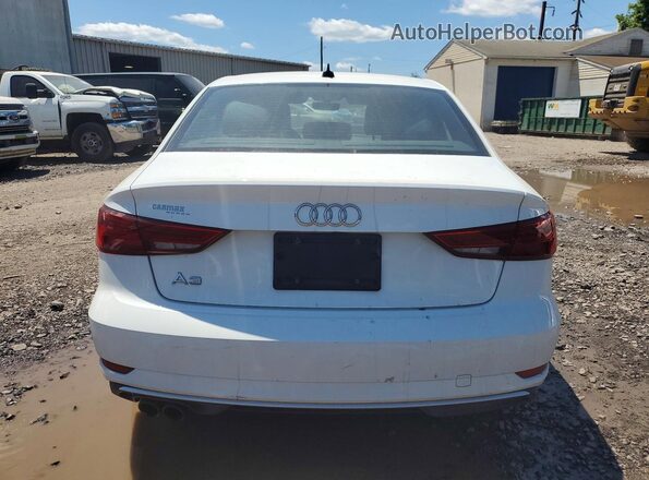 WAUAUGFF9K1012249 2019 AUDI A3 White Widok z tyłu