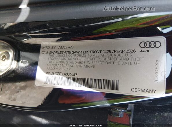 WAUB1GFF9LA004697 2020 AUDI S3 Black ძრავის განყოფილების ხედი