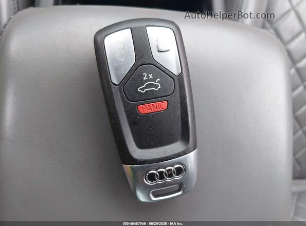 WAUB4AF43KA111472 2019 AUDI S4 Red Вид панелі приладів