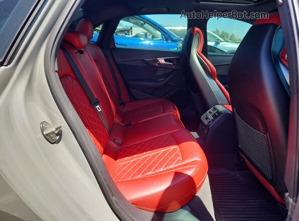 WAUB4AF48KA111368 2019 AUDI S4 Gray უკანა სავარძლების ხედი