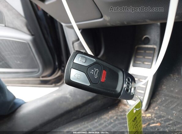 WAUB4CF54KA064599 2019 AUDI S5 Black Vista del salpicadero