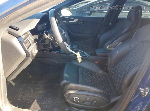 WAUB4CF54SA012485 2025 AUDI S5 Blue Вид салону спереду