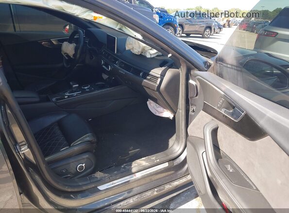 WAUB4CF55JA010825 2018 AUDI S5 Серый Вид салона спереди