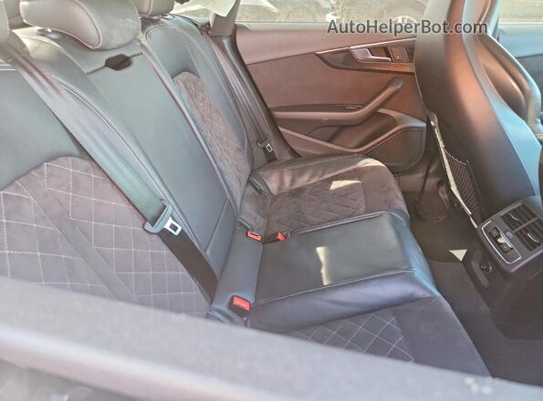 WAUB4CF56JA029934 2018 AUDI S5 Black Vista de los asientos traseros