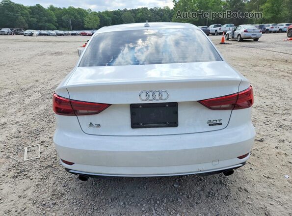 WAUB8GFF0J1041100 2018 AUDI A3 White უკანა ხედი