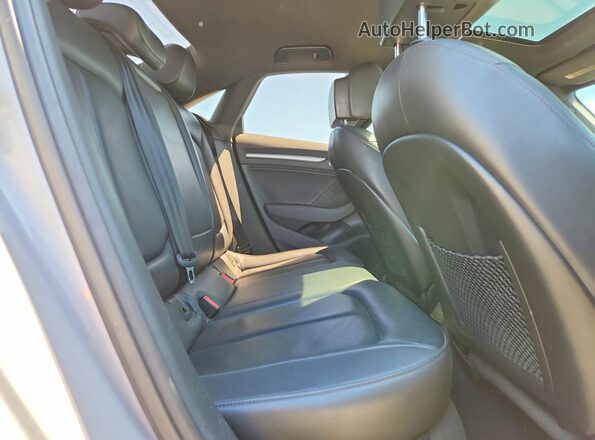 WAUB8GFF2G1054178 2016 AUDI A3 Silver Rear seats view