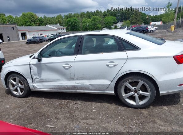 WAUB8GFF3G1030004 2016 AUDI A3 White 