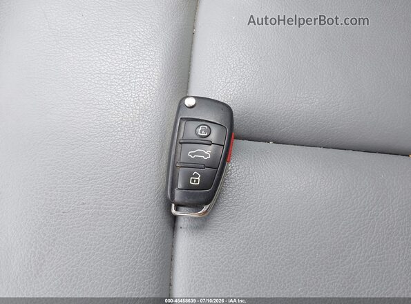WAUB8GFF4J1041617 2018 AUDI A3 Gray Widok deski rozdzielczej