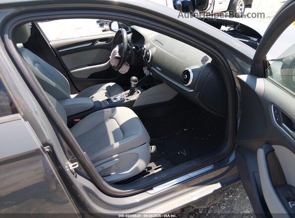 WAUB8GFF4J1041617 2018 AUDI A3 Gray Widok wnętrza z przodu
