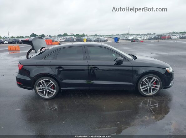 WAUB8GFFXH1007806 2017 AUDI A3 Black უკანა სალონის ხედი