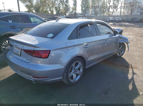 WAUB8GFFXJ1044960 2018 AUDI A3 Серебряный Задняя правая четверть