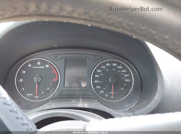 WAUB8GFFXJ1044960 2018 AUDI A3 Серебряный Вид задних сидений