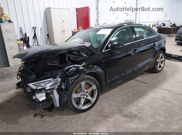 WAUBEGFF1KA088128 2019 AUDI A3 Black Vista tres cuartos delantera izquierda