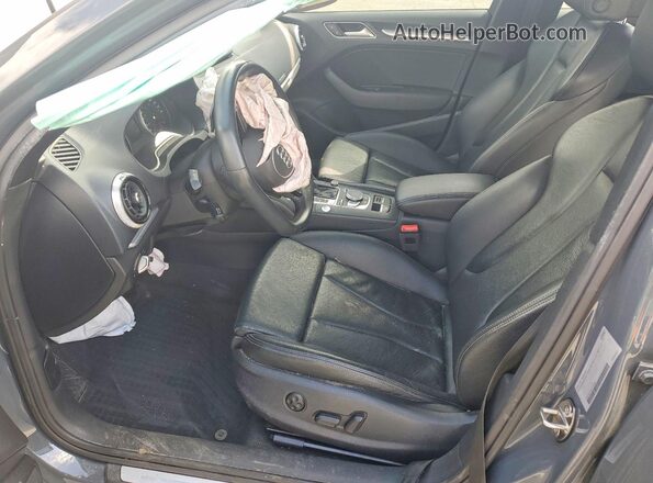 WAUBEGFF6LA072895 2020 AUDI A3 Charcoal Вид салону спереду