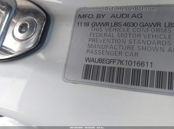 WAUBEGFF7K1016611 2019 AUDI A3 White Շարժիչի բաժամունքի տեսք