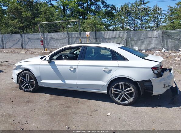 WAUBEGFF7K1016611 2019 AUDI A3 White Սալոնի 360 աստիճան տեսք