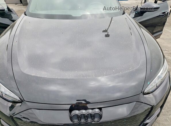 WAUBHBFW0R7900522 2024 AUDI RS Black Widok wnętrza z tyłu