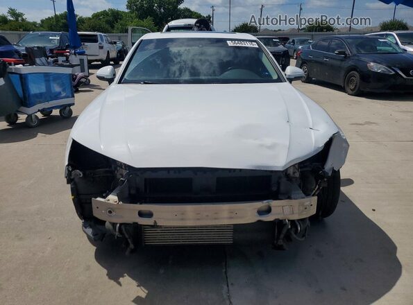 WAUBNAF41HN030064 2017 AUDI A4 White Вид спереду