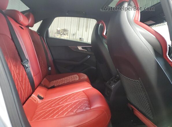 WAUC4AF46JA012454 2018 AUDI S4 Silver Հետևի նստատեղերի տեսք
