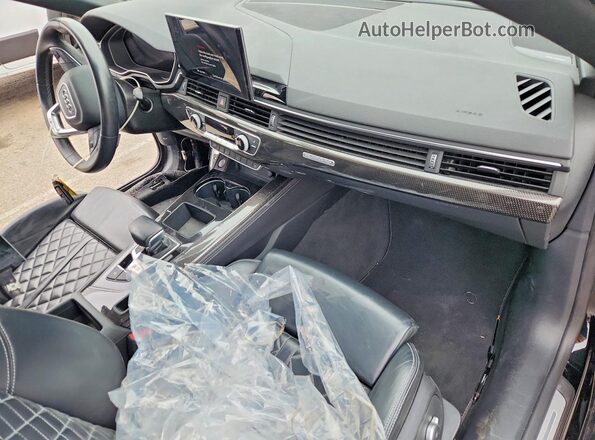 WAUC4CF53PA018256 2023 AUDI S5 Black Vista del salpicadero