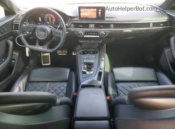 WAUC4CF58JA061708 2018 AUDI S5 Gray Dashboard view