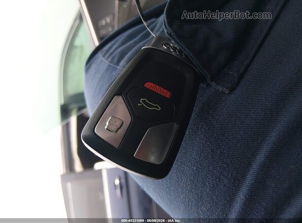 WAUC4CF58JA090920 2018 AUDI S5 Черный Вид панели приборов