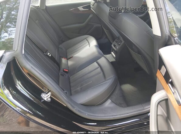 WAUCBCF53NA040261 2022 AUDI OTHER Black Widok naklejki z numerem VIN