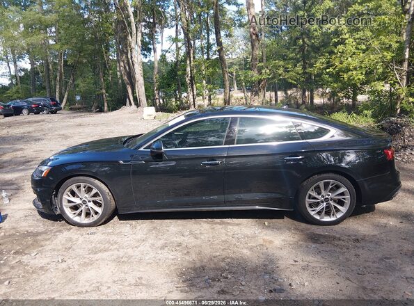 WAUCBCF53NA040261 2022 AUDI OTHER Black Widok wnętrza 360 stopni