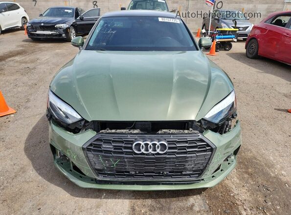 WAUCBCF54PA027957 2023 AUDI A5 Зеленый Вид спереди