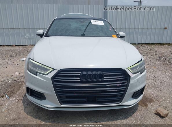 WAUCUGFF4LA005218 2020 AUDI A3 White ხელსაწყოთა პანელის ხედი