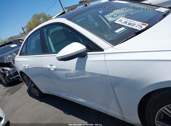 WAUD3BF27PN068013 2023 AUDI A6 White Widok wnętrza z tyłu