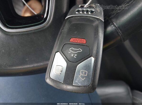 WAUDACF57MA017779 2021 AUDI OTHER Белый Вид панели приборов