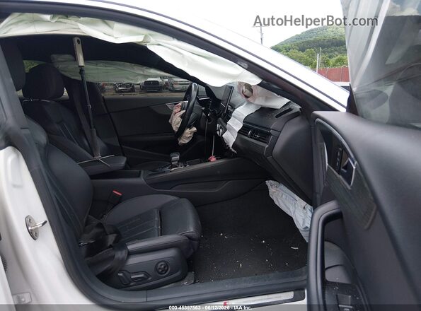 WAUDACF57MA056906 2021 AUDI OTHER White Вид салону спереду
