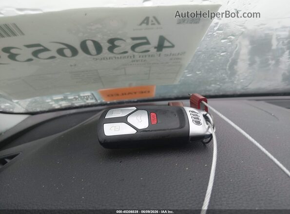 WAUDNAF41JA118327 2018 AUDI A4 White Dashboard view