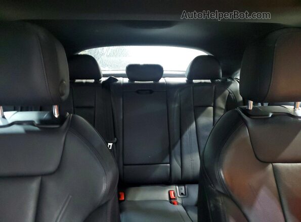 WAUDNCF53JA130225 2018 AUDI A5 White Հետևի նստատեղերի տեսք