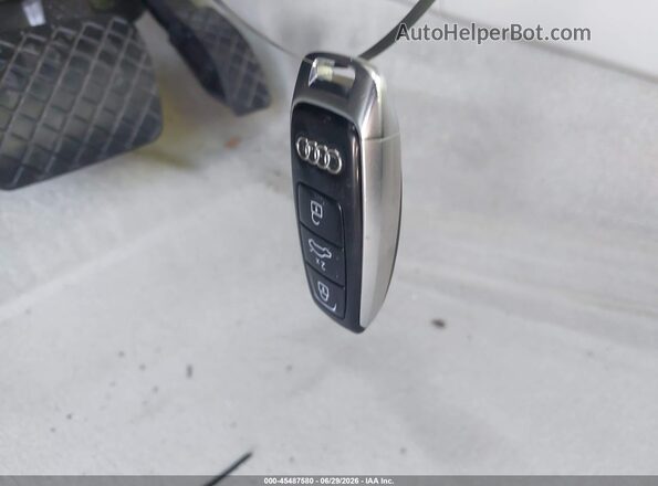 WAUE8AF27KN127974 2019 AUDI A6 White Widok deski rozdzielczej
