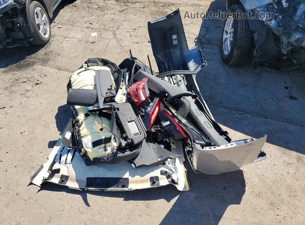 WAUE8AF28LN062571 2020 AUDI A6 Silver Vista del compartimento del motor