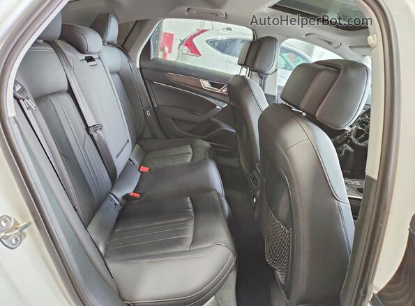 WAUE8AF2XLN059722 2020 AUDI A6 White Widok tylnych siedzeń