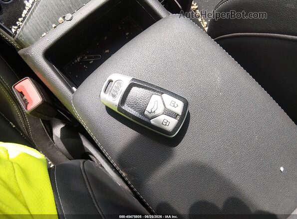 WAUEAAF41NN008599 2022 AUDI A4 White წინა პანელის ხედი