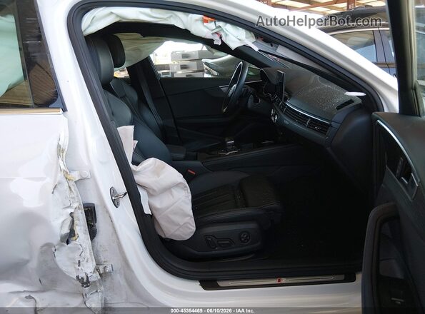 WAUEAAF41RN017390 2024 AUDI A4 White Front interior view