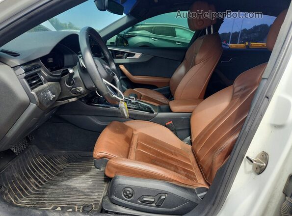 WAUEAAF42MN011140 2021 AUDI A4 Белый 